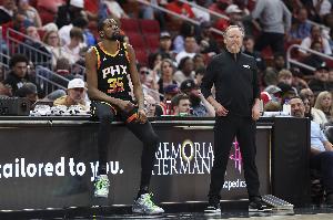太阳四年换四帅？掘金解雇迈克尔-马龙？盘点可能下课的NBA主教练