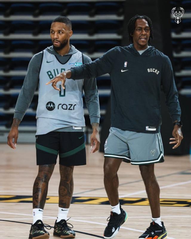 1728009209154090606.jpg GY_87iJXEAAU_Xi.jpg