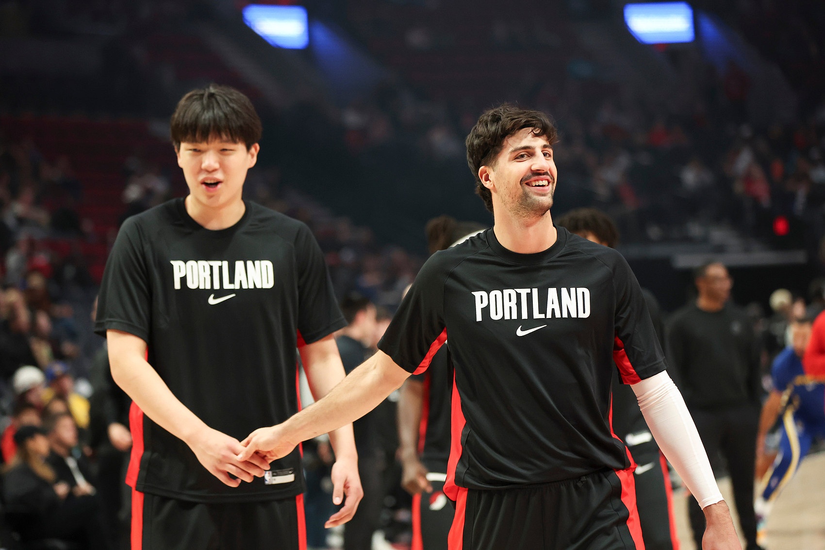 九游体育在线-拓记：球队只有5位非卖品 杨瀚森&amp;利拉德&amp;克林根&amp;阿夫迪亚&amp;卡马拉